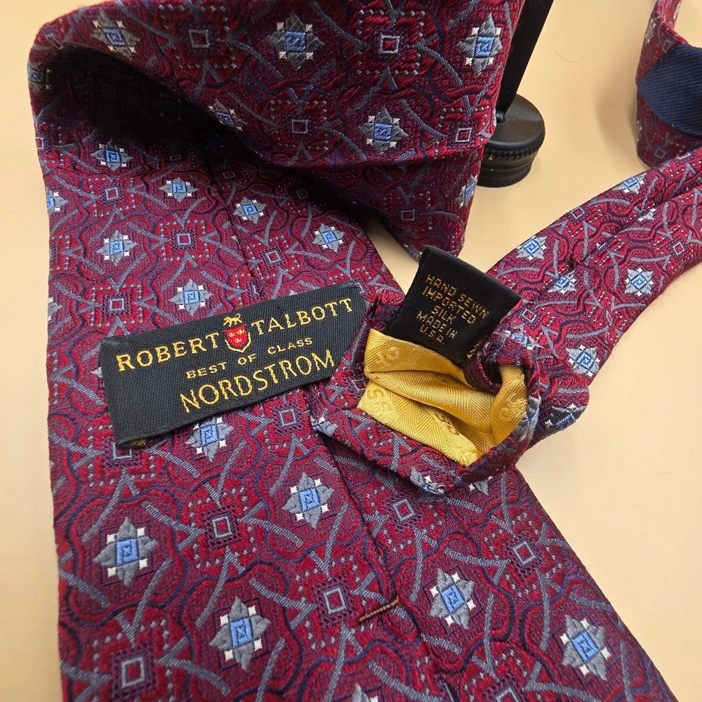 Robert Talbott Best of Class Nordstrom Silk Tie Burgundy Blue Geometric Medallio